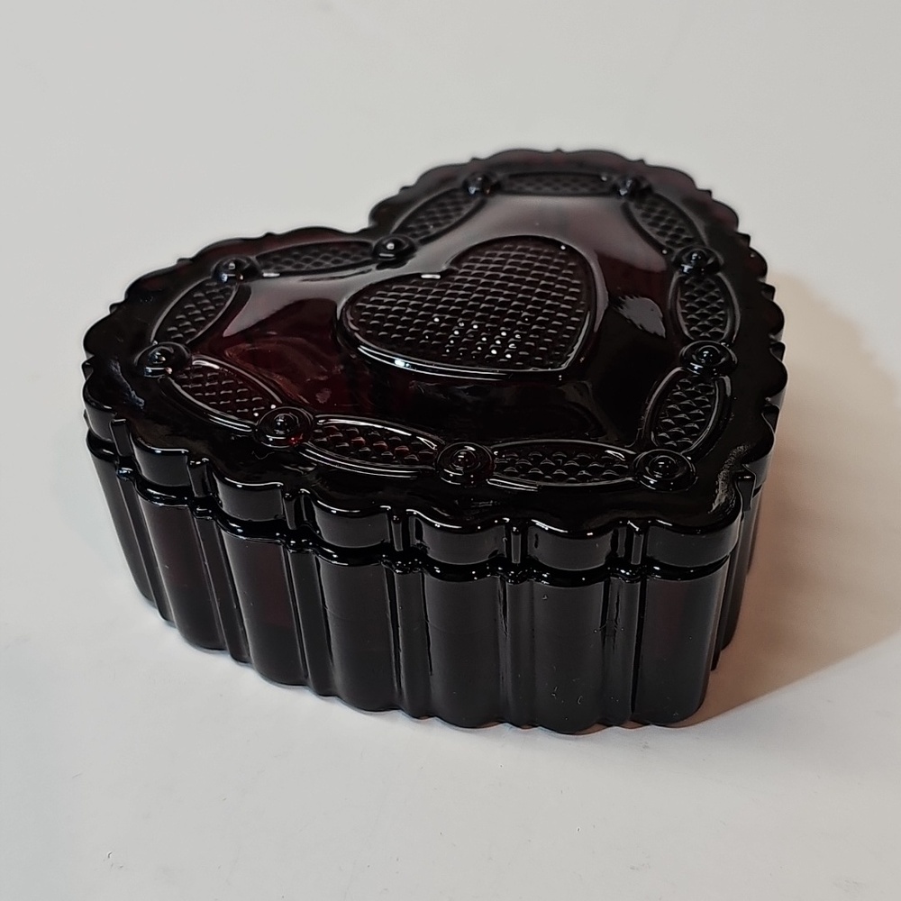 Vintage Avon Cape Cod Heart Shaped Trinket Box / Covered Dish - Deep Ruby Red